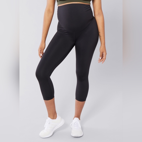 Ingrid + Isabel Maternity Performance Cropped Legging - Picture 1 of 4